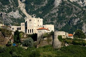 kruje-u-albaniji.jpg